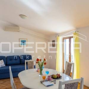 Dubrovnik: kuća s pogledom na more i parcelom od 2.042 m2