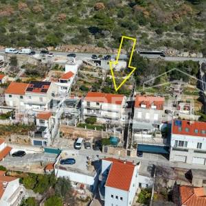 Dubrovnik: kuća s pogledom na more i parcelom od 2.042 m2