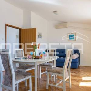 Dubrovnik: kuća s pogledom na more i parcelom od 2.042 m2