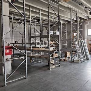 DUGOPOLJE - Reprezentativni poslovno-proizvodni centar 3.559 m² + 2.876 m² manipulativnog prostora, TOP LOKACIJA!
