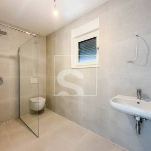 Dvojna duplex vila u okolici Savudrije s 3 spavaće i bazenom