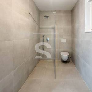 Dvojna duplex vila u okolici Savudrije s 3 spavaće i bazenom