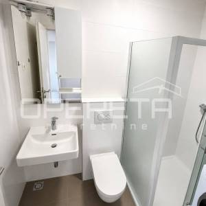 Dvosoban stan s garažom i pogledom na more – Sirobuja