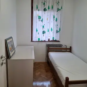Gornja Dubrava - Novonamješten 3-soban stan 75 m2 u mirnoj ulici