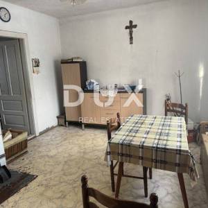 GORSKI KOTAR, MRKOPALJ - Samostojeća starina od 130m2