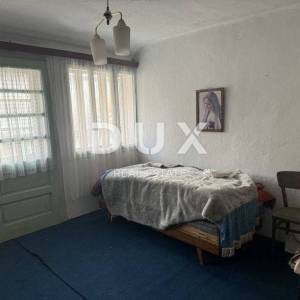 GORSKI KOTAR, MRKOPALJ - Samostojeća starina od 130m2