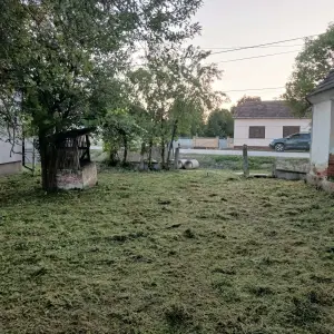 Građevinsko imanje 1.958 m² uz glavnu cestu – Općina Crnac
