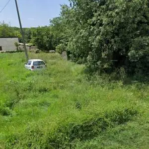 Građevinsko zemljište 600 m² u okolici Brtonigle – idealno za obiteljsku kuću ili kuću za odmor
