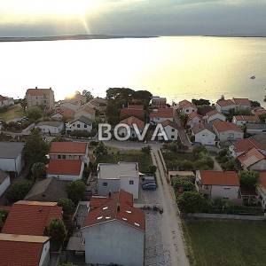 Građevinsko zemljište 940 m2 – Vrsi *Odlična lokacija* (ID-2602/A)