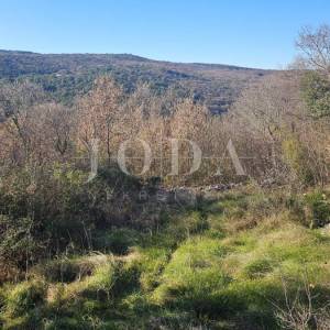 Građevinsko zemljište na atraktivnoj lokaciji,LABIN okolica