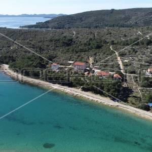 Građevinsko zemljište, pogled na more, 70m do mora,1343 m2,Kali,Ugljan