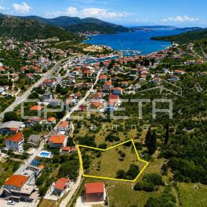 Građevinsko zemljište, pogled na more, mir, blizina plaže, Marina 