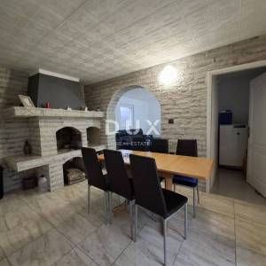 ISTRA, BALE - Prizemnica s velikim dvorištem