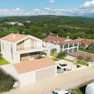 ISTRA, BUJE, KAŠTEL - Zemljište s pravomoćnom građevinskom dozvolom