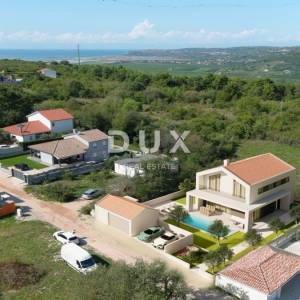 ISTRA, BUJE, KAŠTEL - Zemljište s pravomoćnom građevinskom dozvolom