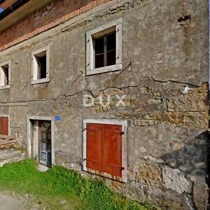 ISTRA, BUJE - Samostojeća kuća za adaptaciju