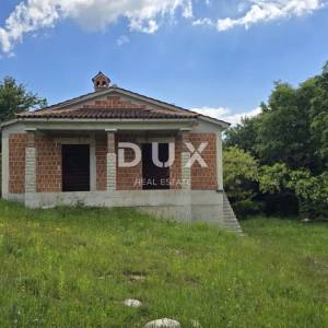 ISTRA, GRAČIŠĆE - Ekskluzivna privatnost, mir i otvoreni pogled – kuća s velikom okućnicom