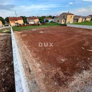 ISTRA, LABIN – Zemljište s dozvolom za 4 kuće