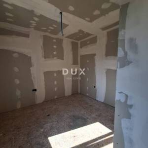 ISTRA, MARČANA - Kamena kuća u fazi renovacije!