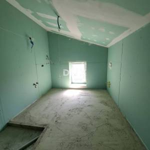 ISTRA, MARČANA - Kamena kuća u fazi renovacije!