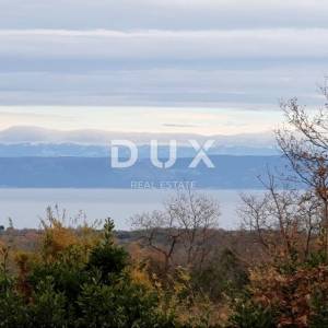 ISTRA, MARČANA - Zemljište s građevinskom dozvolom i pogledom na more