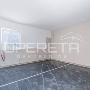 Istra, Momjan- Samostojeća kuća, s predivnim otvorenim pogledom