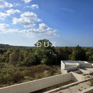 ISTRA, MOMJAN - Spektakularna vila na izvanrednoj lokaciji u izgradnji
