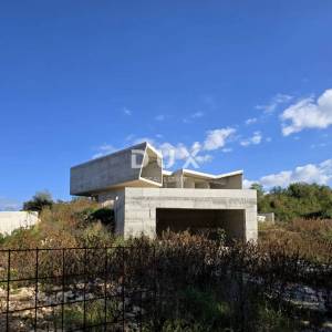 ISTRA, MOMJAN - Spektakularna vila na izvanrednoj lokaciji u izgradnji