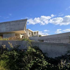 ISTRA, MOMJAN - Spektakularna vila na izvanrednoj lokaciji u izgradnji
