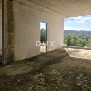ISTRA, MOMJAN - Spektakularna vila na izvanrednoj lokaciji u izgradnji