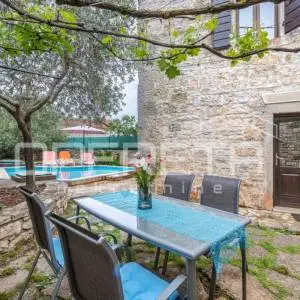 Istra, okolica Poreča – kuća za dugoročni najam s bazenom