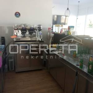 Istra, okolica Poreča – ugostiteljski objekt 180 m² uz more

