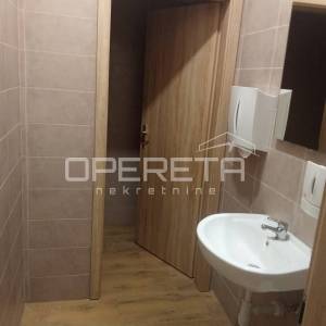 Istra, okolica Poreča – ugostiteljski objekt 180 m² uz more


