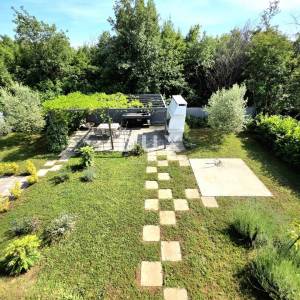 ISTRA, POREČ, OKOLICA - Obiteljska kuća na mirnoj lokaciji, nadomak grada i svog sadržaja