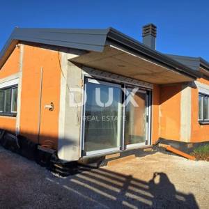 ISTRA, POREČ - Prizemnica, spoj prirode i modernog