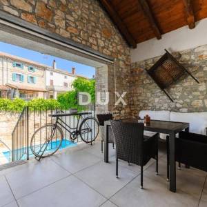 ISTRA, POREČ - Šarmantna kamena kuća s bazenom