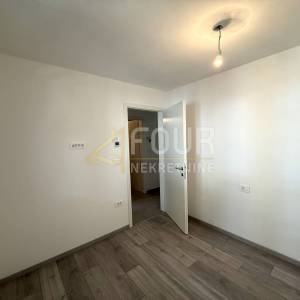 Istra, Pula, 2s+db, lođa, novogradnja