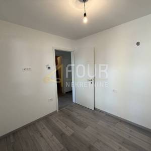 Istra, Pula, 2s+db, lođa, novogradnja