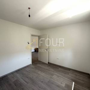 Istra, Pula, 2s+db, lođa, novogradnja