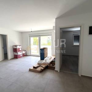 Istra, Pula, 2s+db, lođa, novogradnja