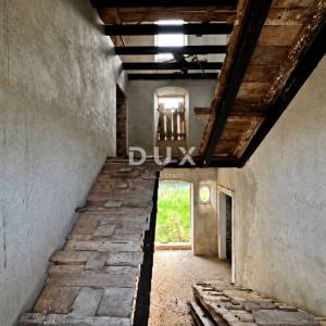 ISTRA, PULA - Impozantna stancija za investiciju