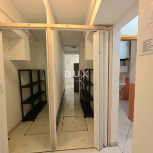 ISTRA, PULA - Poslovni prostor na najatraktivnijoj lokaciji u centru grada za restoran/ured/poslovnicu/slično