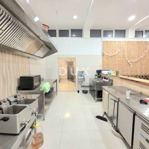 ISTRA, PULA - Poslovni prostor na najatraktivnijoj lokaciji u centru grada za restoran/ured/poslovnicu/slično