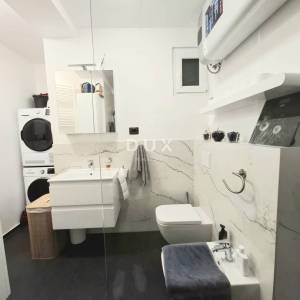 ISTRA, PULA - Potpuno renoviran stan 52 m² s velikim spremištem