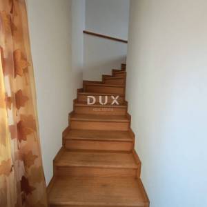 ISTRA, ROVINJ - Penthouse 75,40 m2 u starom gradu s pogledom na more!