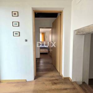 ISTRA, SVETVINČENAT - Renovirana kamena kuća s 300m2 stambene površine