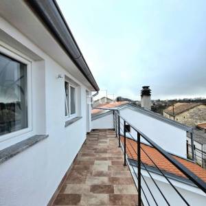 ISTRA, SVETVINČENAT - Renovirana kamena kuća s 300m2 stambene površine