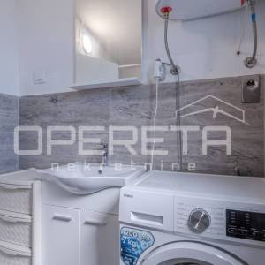 Istra, Tinjan- Kuća s dva stana