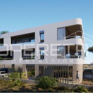Istra, Umag – stan 106 m², 2 spavaće, terase, bazen, 500 m od mora