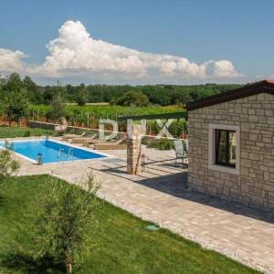 ISTRA, UMAG - Unikatna kamena vila u mirnom okruženju, svega 2km od mora
